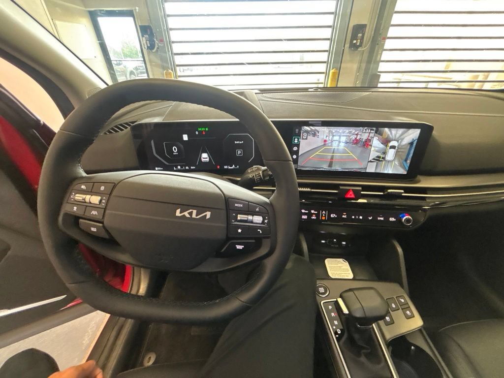 Used 2026 Kia Sportage SX AWD/4WD image 5