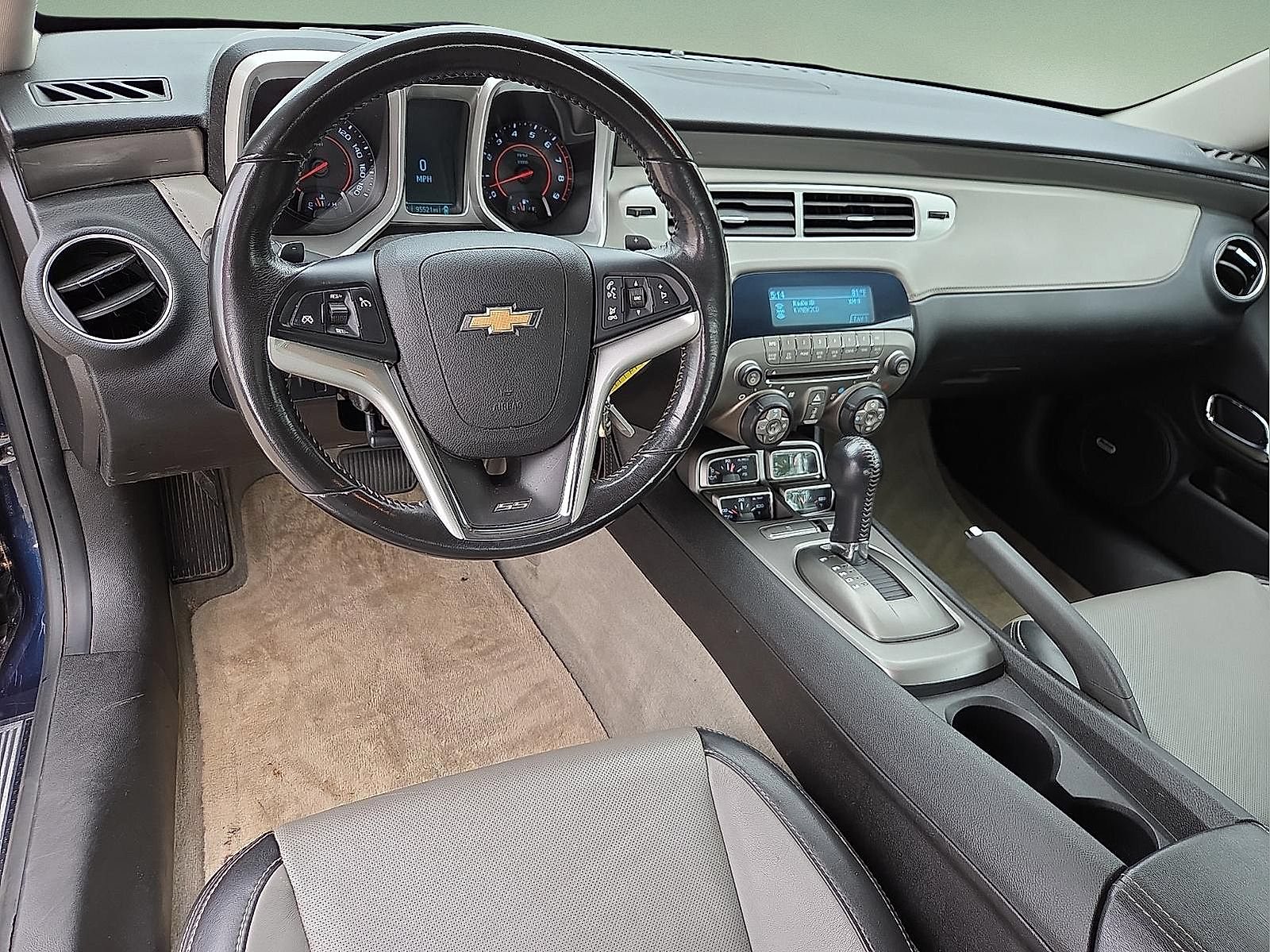 Used 2012 Chevrolet Camaro SS RWD image 11