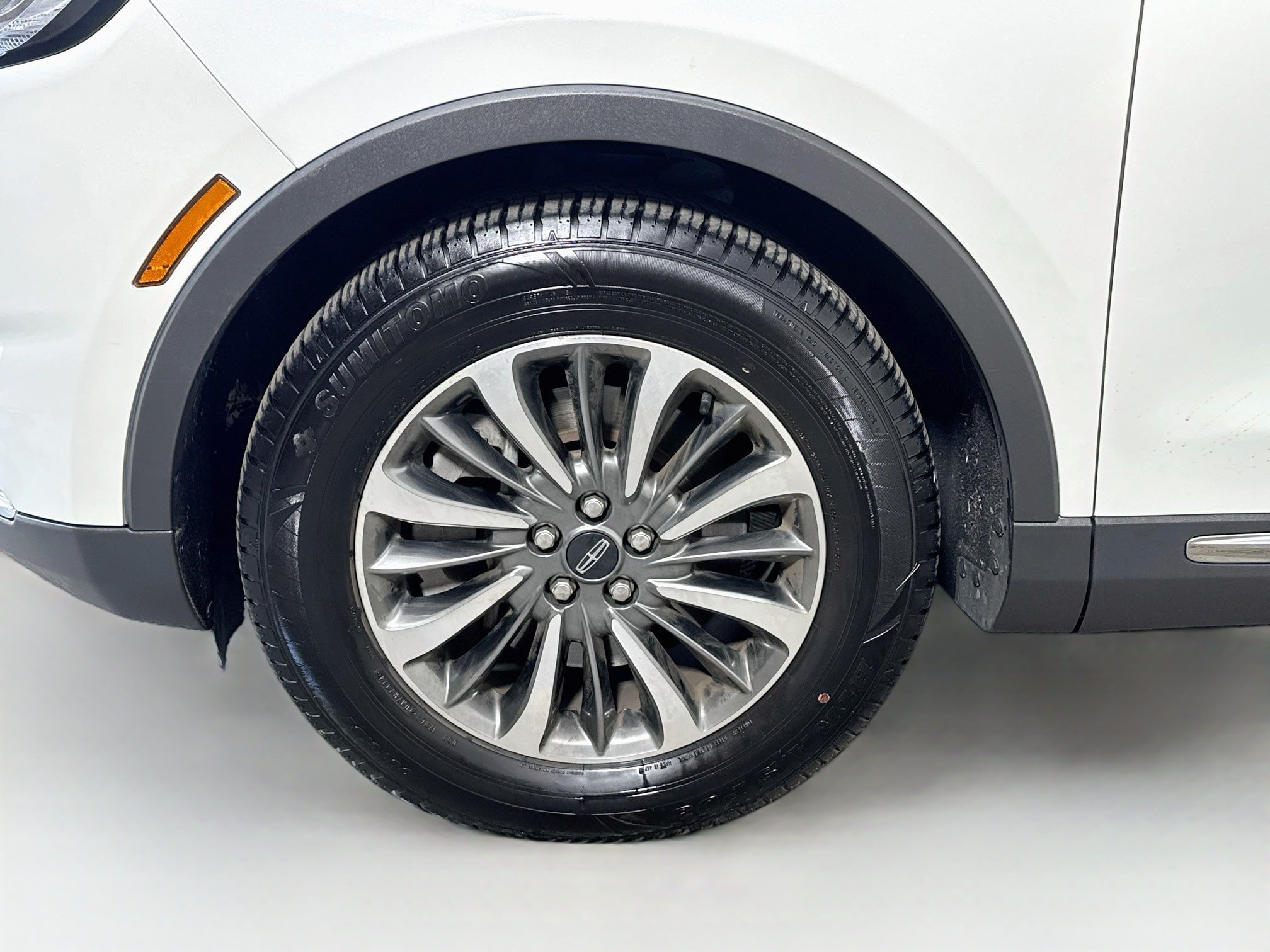 Used 2022 Lincoln Nautilus AWD w/ Premium Package image 26