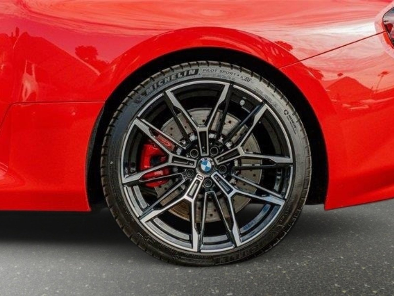 Used 2024 BMW M2 w/ Lighting Package image 47