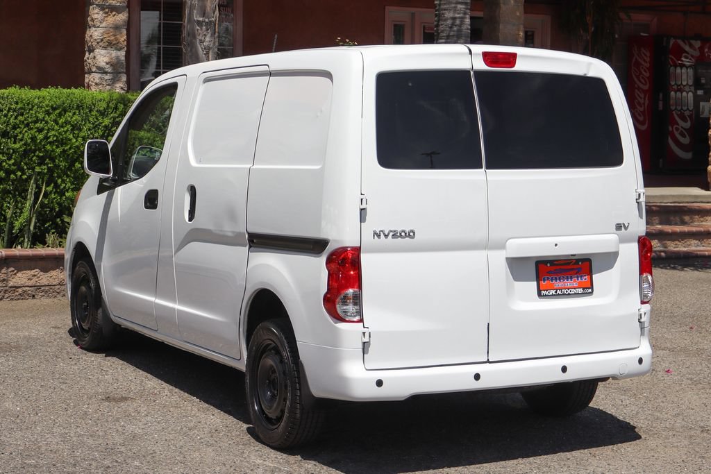 Used 2020 Nissan NV200 SV w/ Sliding Glass Door Package FWD image 6