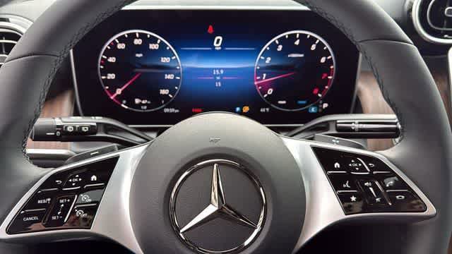 Used 2026 Mercedes-Benz GLC 300 4MATIC image 18