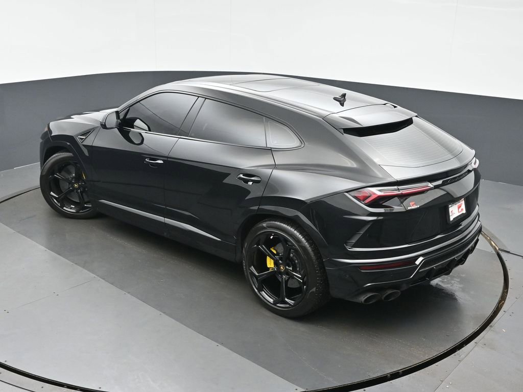 Used 2021 Lamborghini Urus image 37