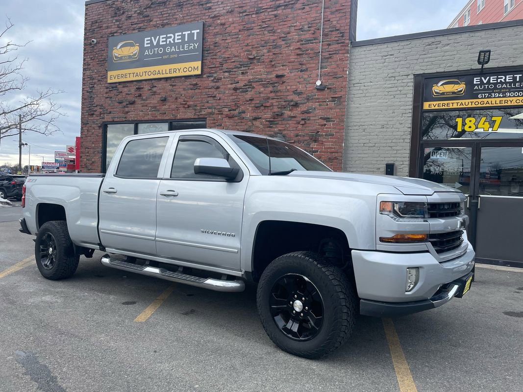 Used 2016 Chevrolet Silverado 1500 LT w/ All Star Edition image 2