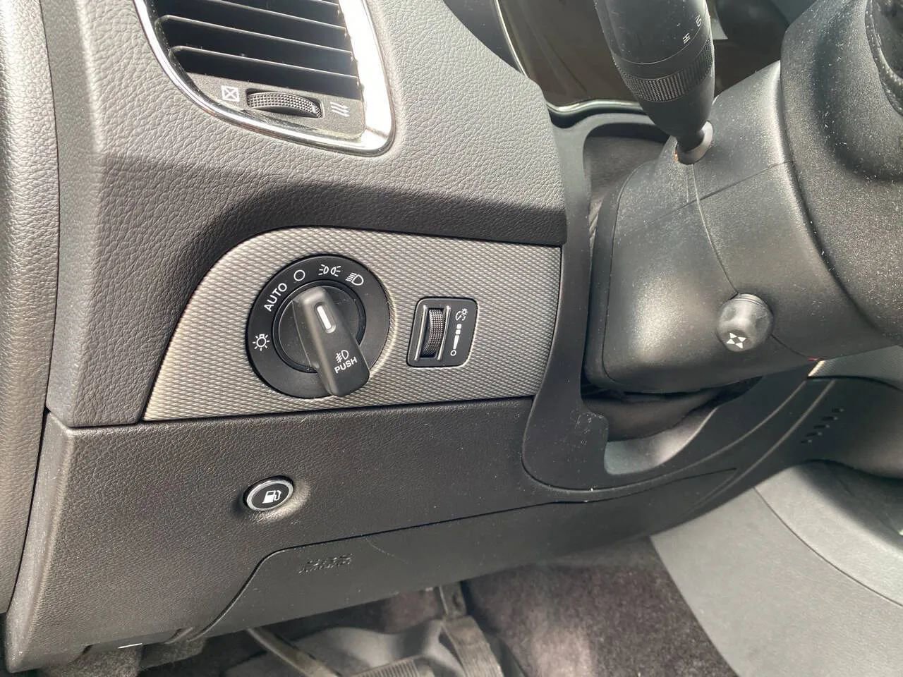 Used 2018 Dodge Durango GT w/ Premium Group image 13