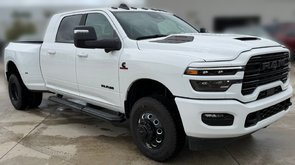 New 2026 RAM 3500 Laramie w/ Night Edition AWD/4WD image 8