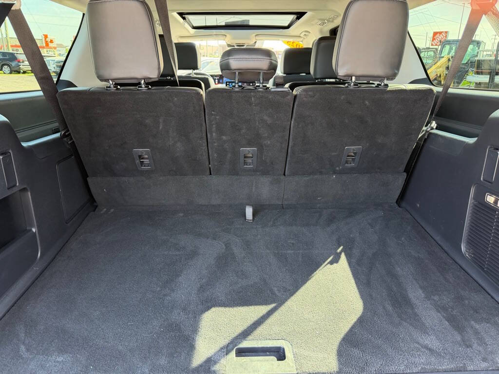Used 2025 Ford Expedition Max Platinum AWD/4WD image 44