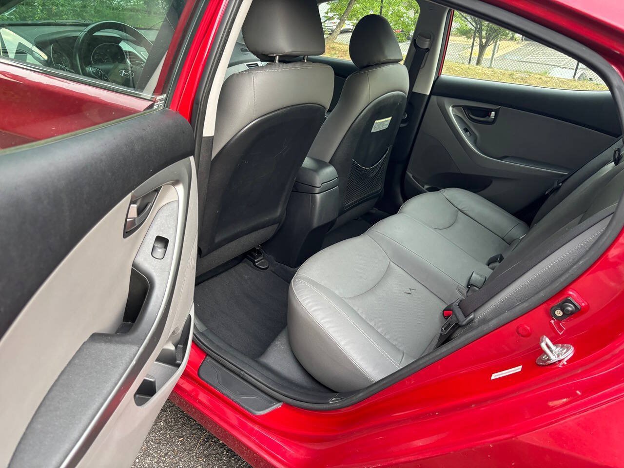 Used 2014 Hyundai Elantra Sport FWD image 15