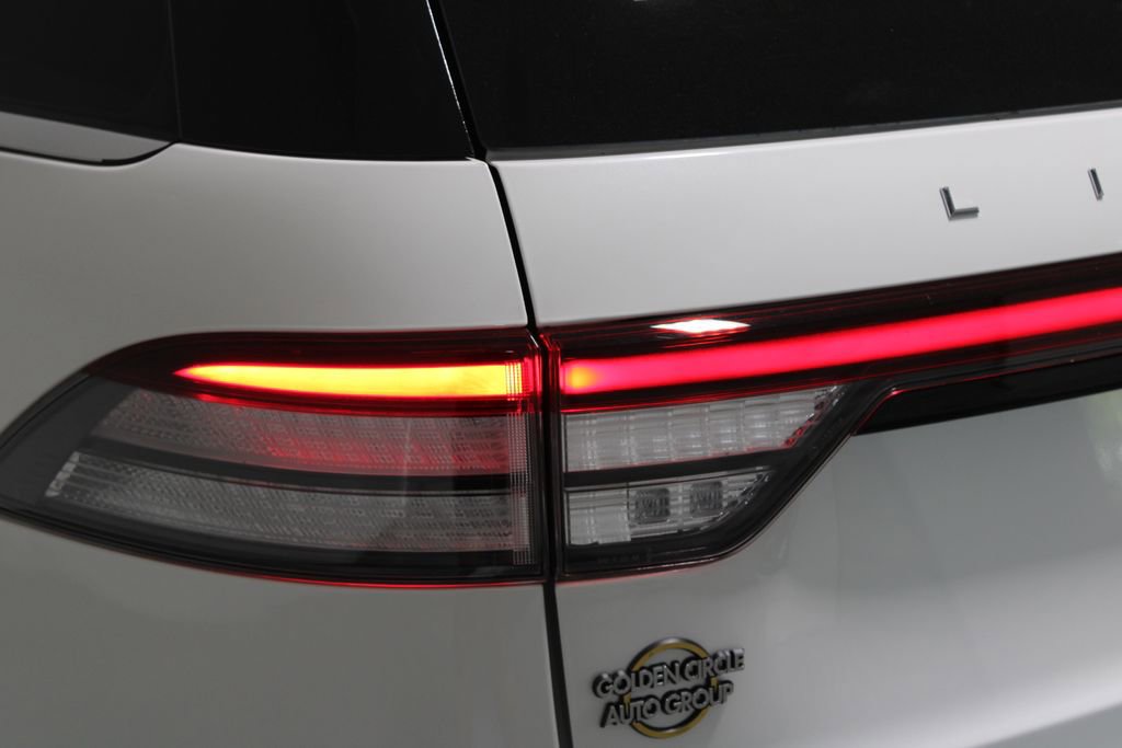 Used 2025 Lincoln Aviator Reserve w/ Illumination Package image 62