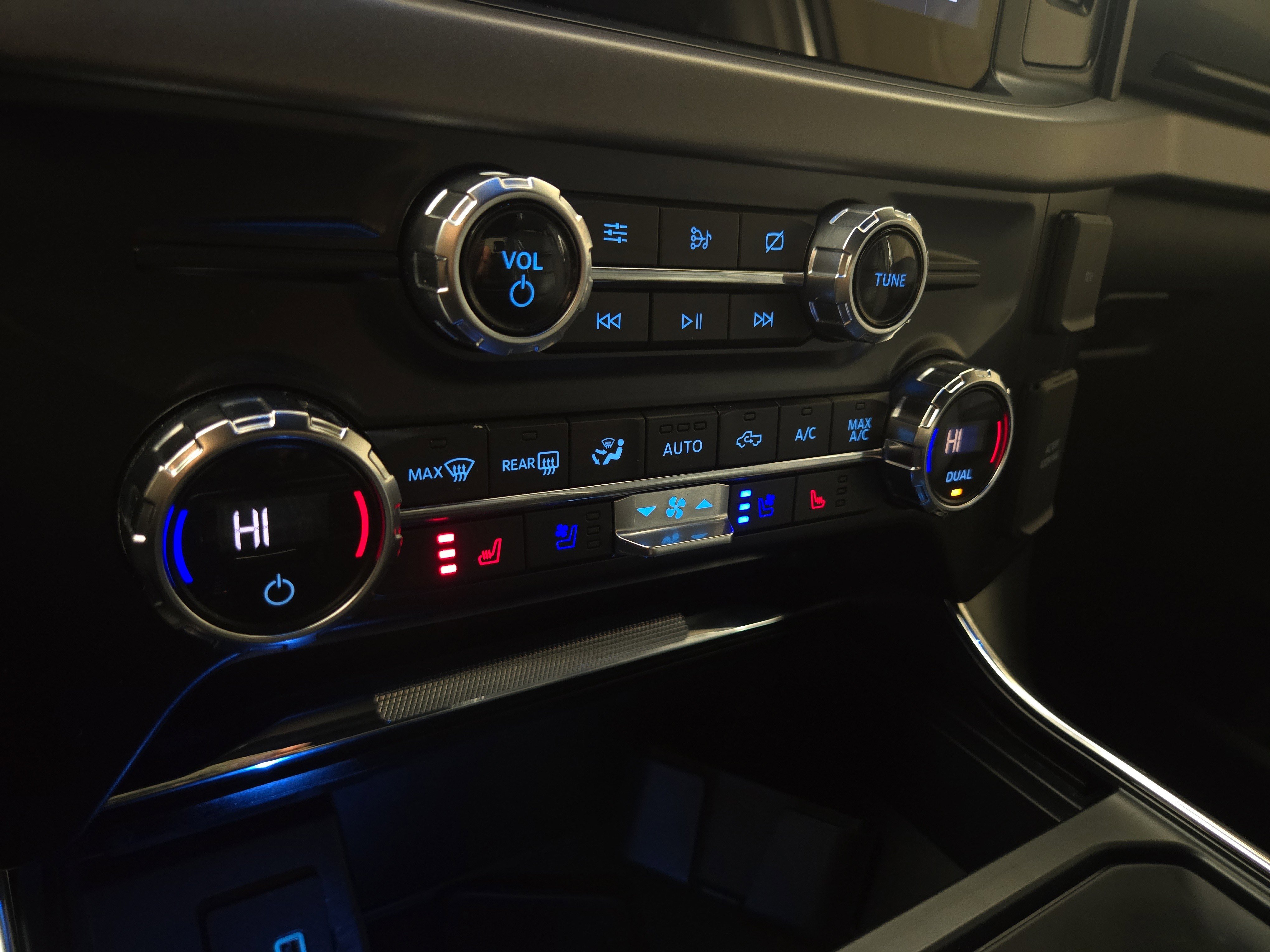 Used 2021 Ford F150 Raptor image 28