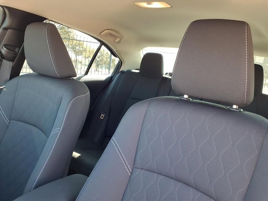 Used 2025 Toyota Corolla LE image 16