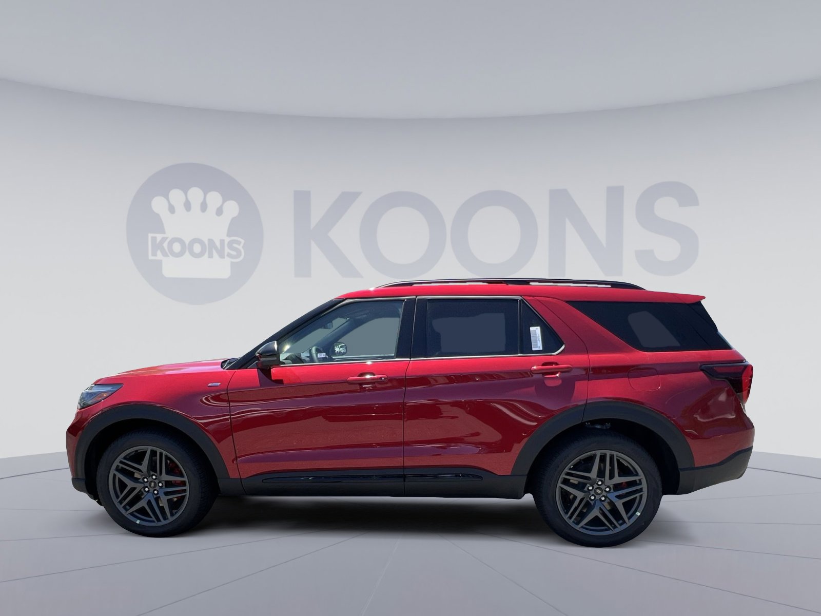 New 2026 Ford Explorer ST-Line w/ ST-Line Street Pack AWD/4WD image 7