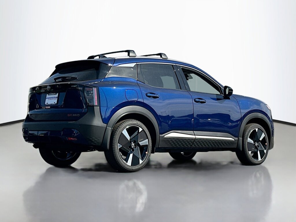 New 2026 Nissan Kicks SR w/ SR Premium Package image 2