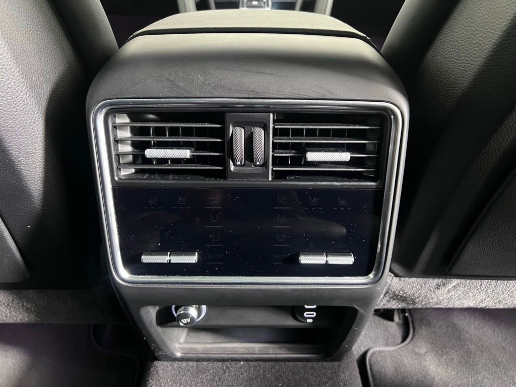 Certified 2023 Porsche Cayenne S AWD/4WD image 25