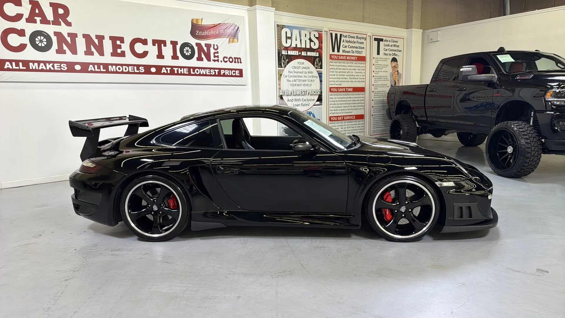 Used 2007 Porsche 911 Turbo AWD/4WD image 4