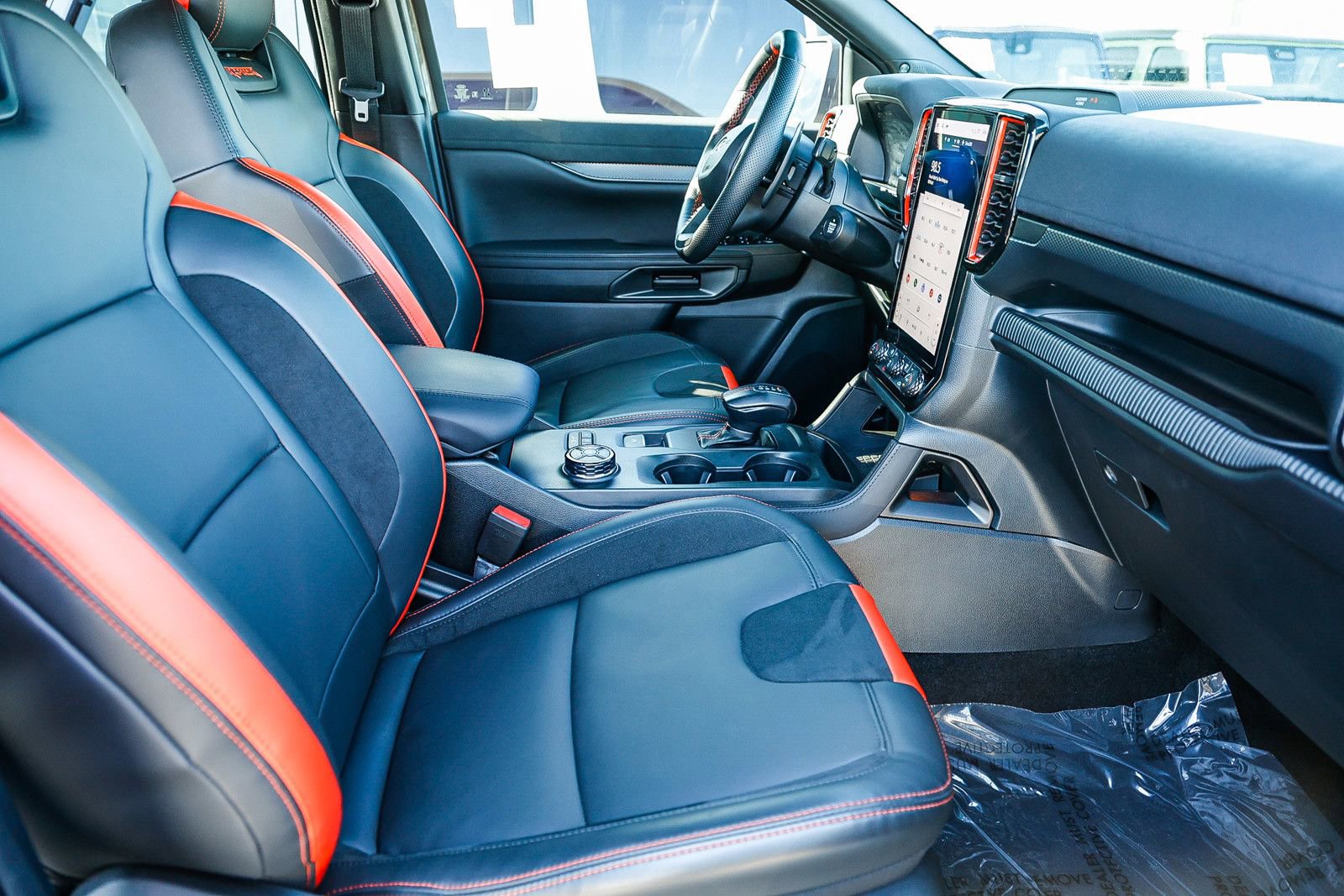 Used 2025 Ford Ranger Raptor image 16