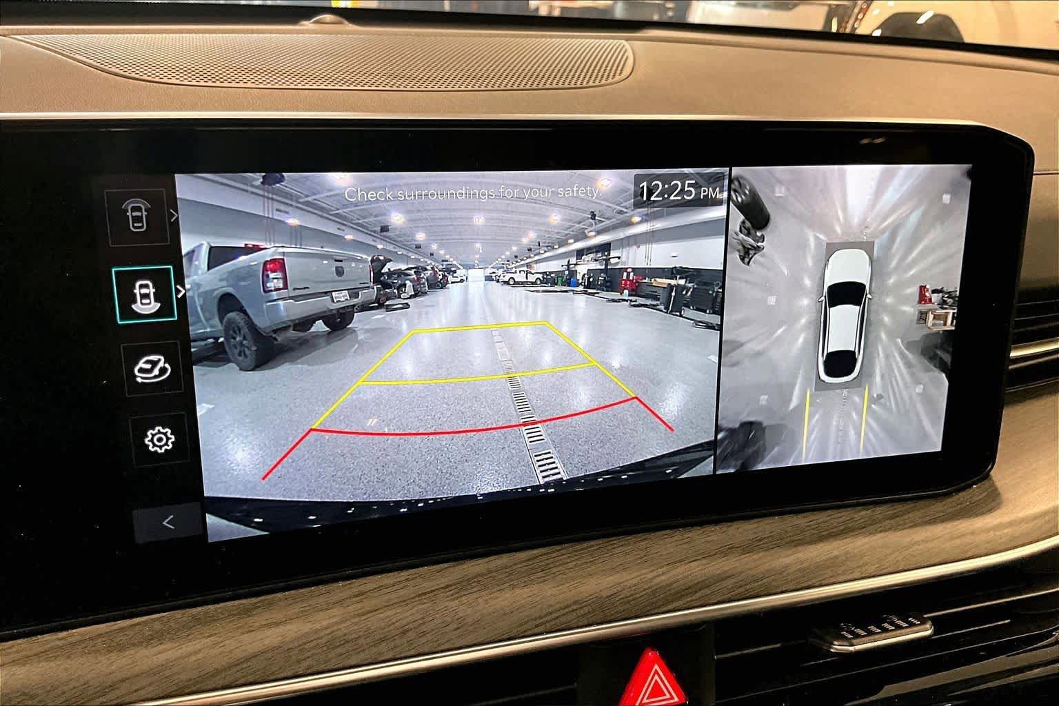 Used 2025 Kia K5 EX FWD image 25