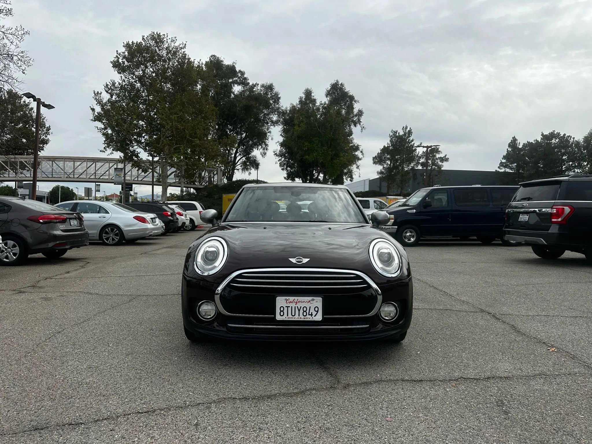 Used 2017 MINI Cooper Clubman image 3