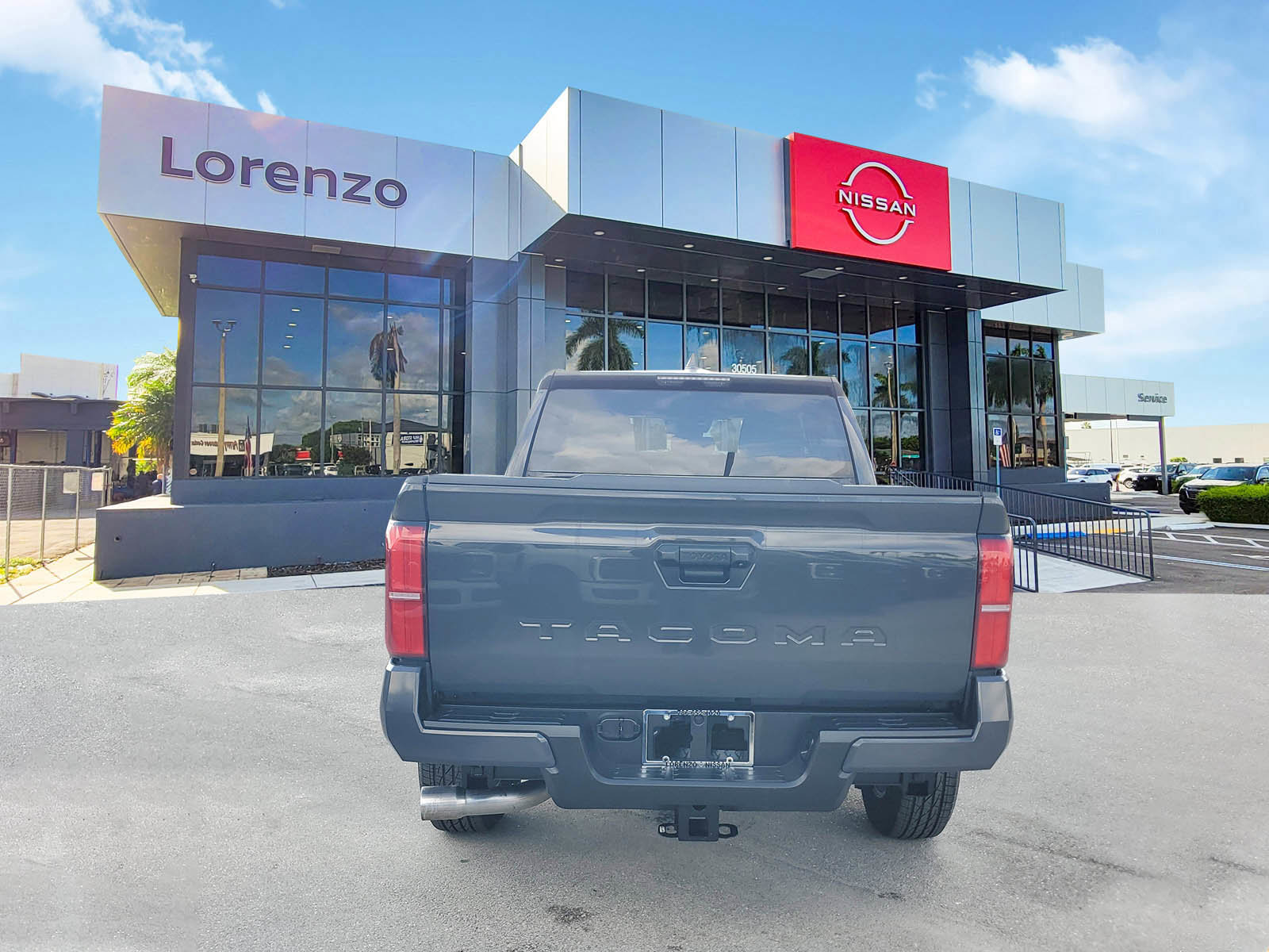 Used 2025 Toyota Tacoma SR5 RWD image 6