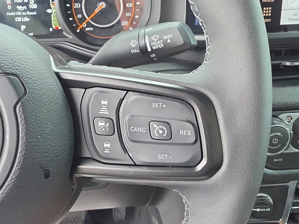 Used 2026 Jeep Gladiator Sport AWD/4WD image 15