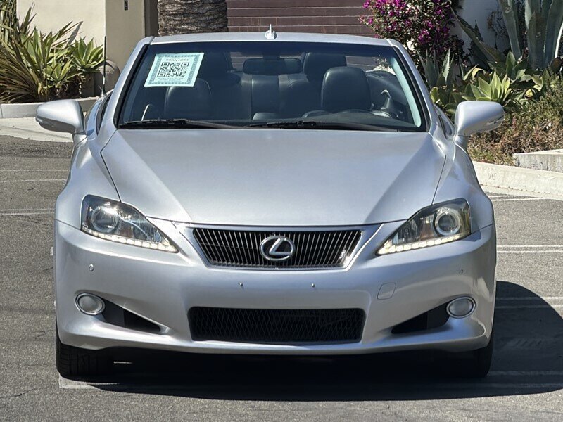 Used 2013 Lexus IS 250C RWD image 9
