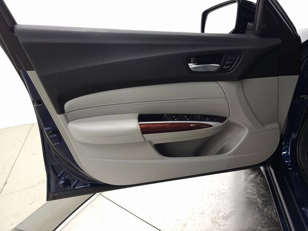 Used 2015 Acura TLX Tech image 13