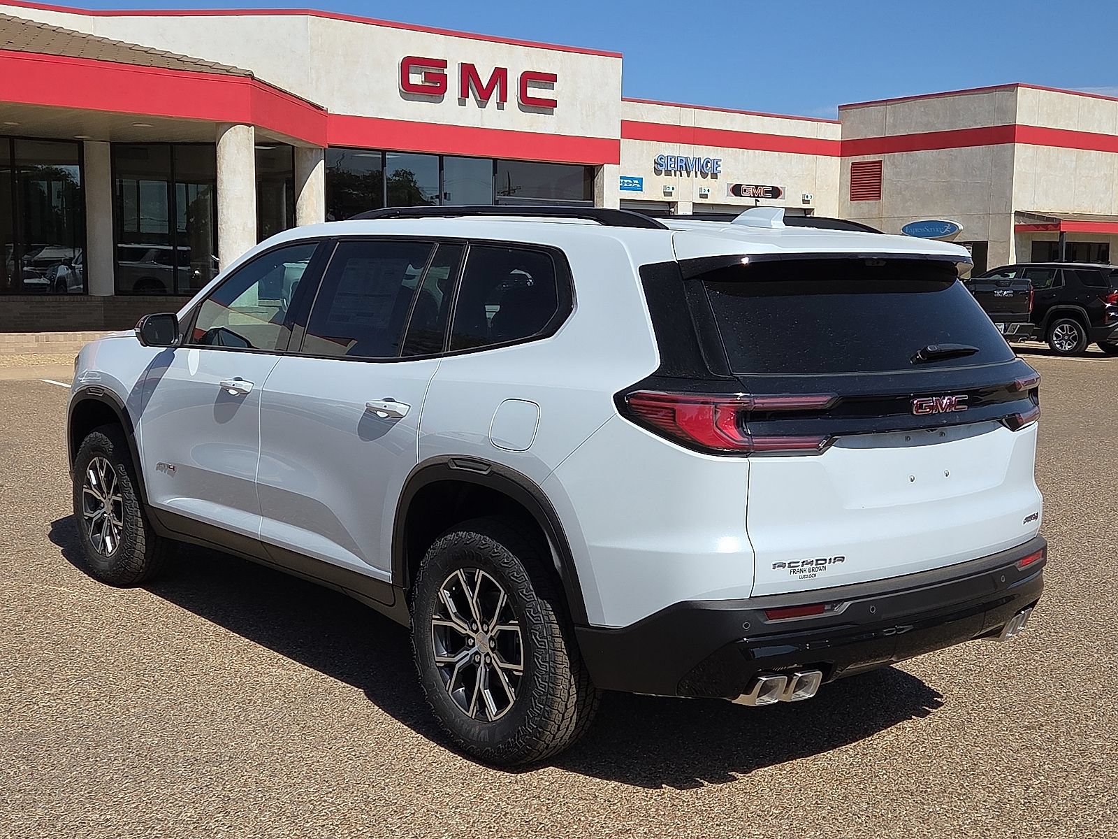 New 2026 GMC Acadia AT4 w/ Luxury Package AWD/4WD image 3