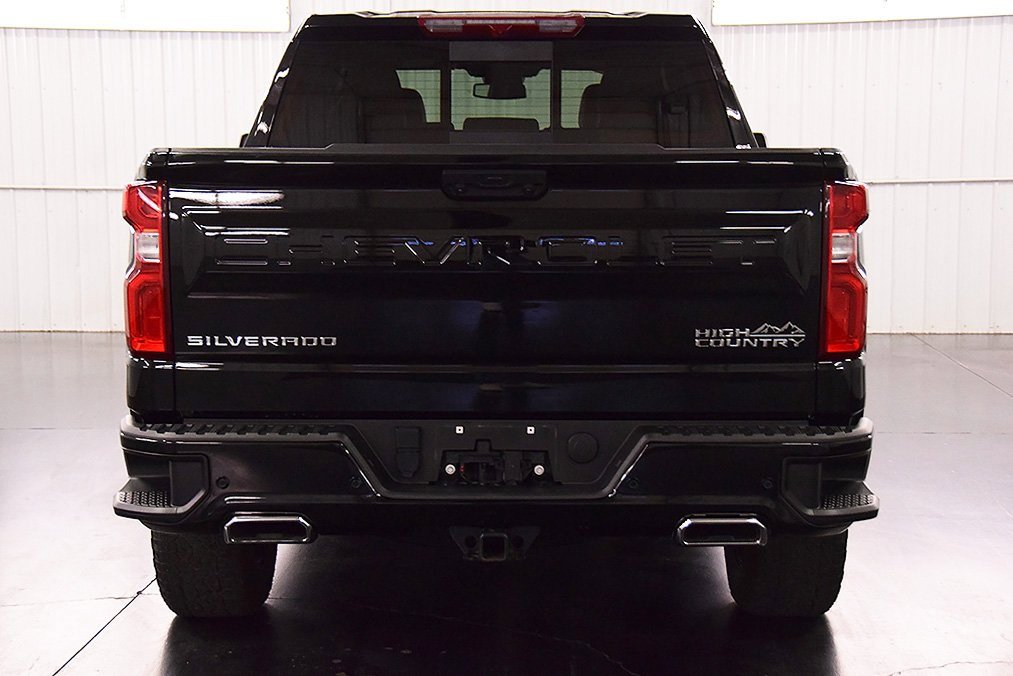 Used 2024 Chevrolet Silverado 1500 High Country w/ Z71 Off-Road Package image 6