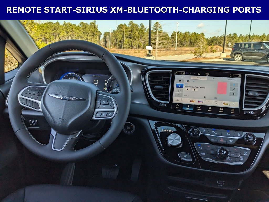 New 2026 Chrysler Voyager LX image 11