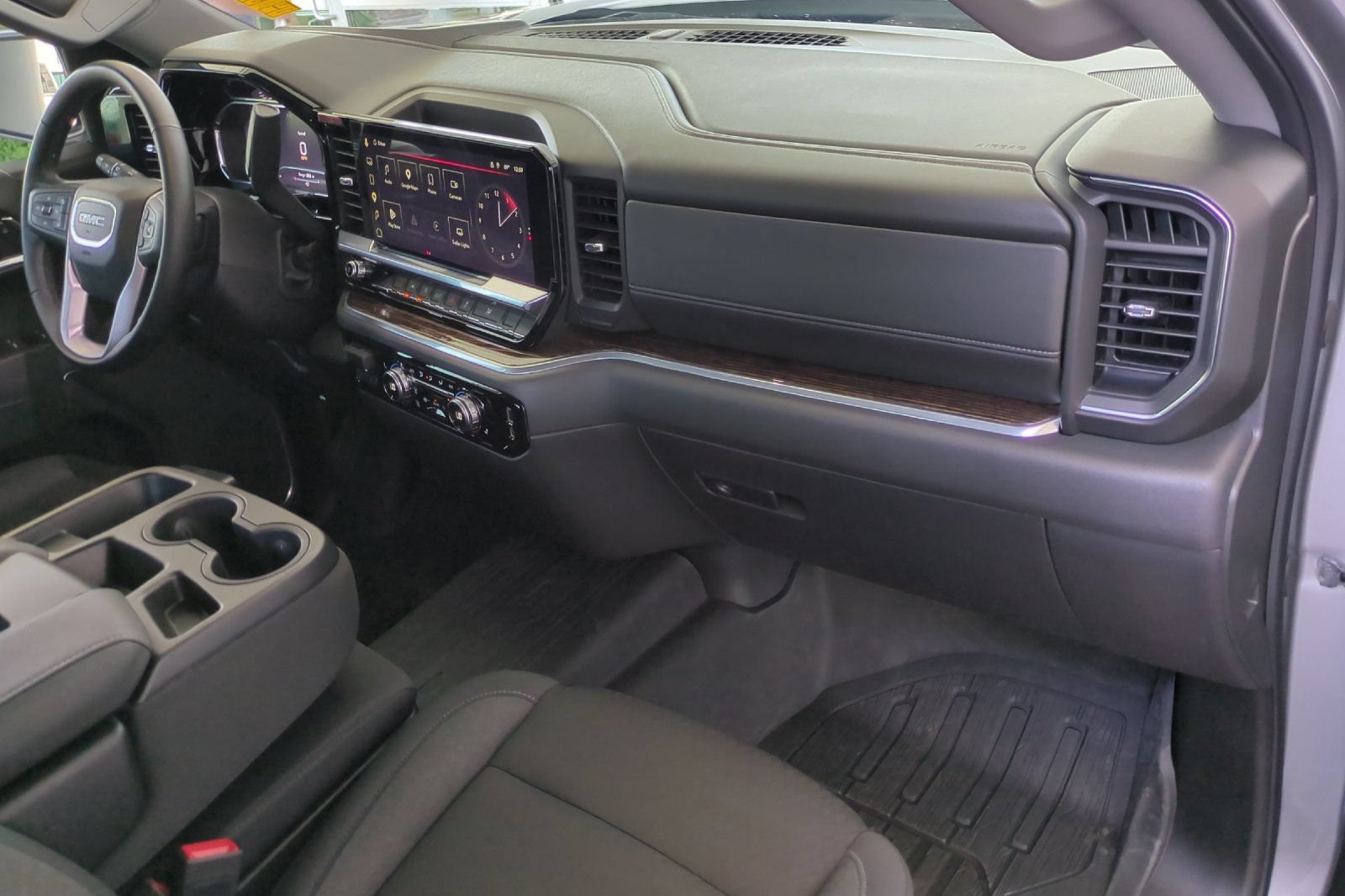 Used 2025 GMC Sierra 1500 Elevation AWD/4WD image 18