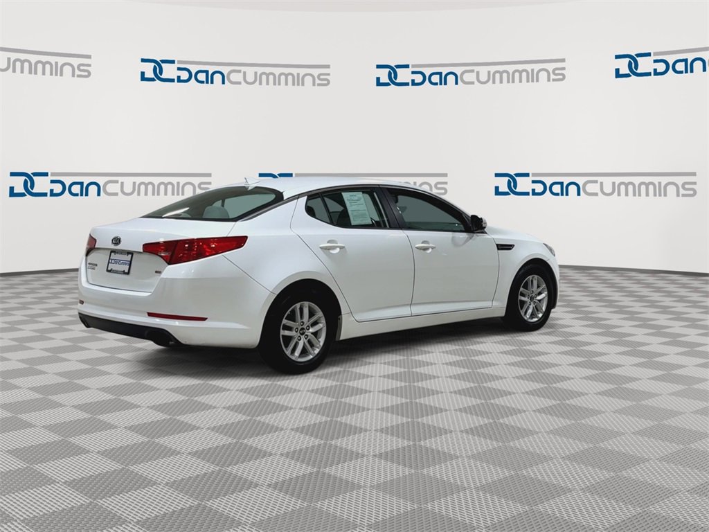 Used 2011 Kia Optima LX w/ Convenience Pkg image 8