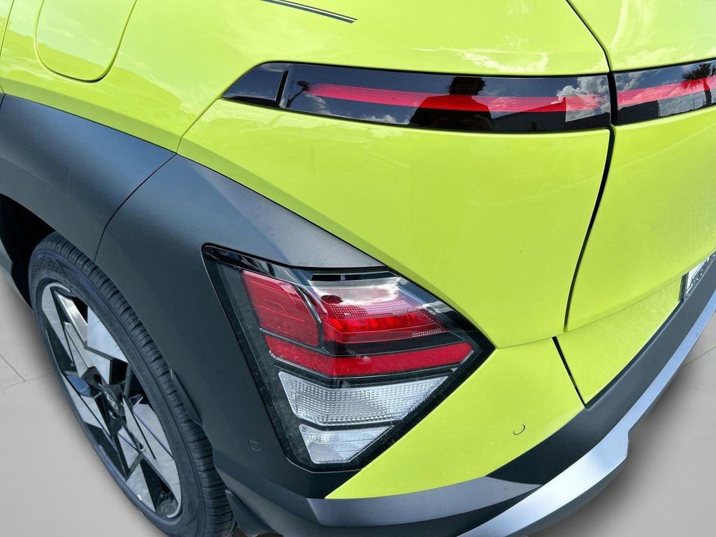 New 2026 Hyundai Kona Limited FWD image 38
