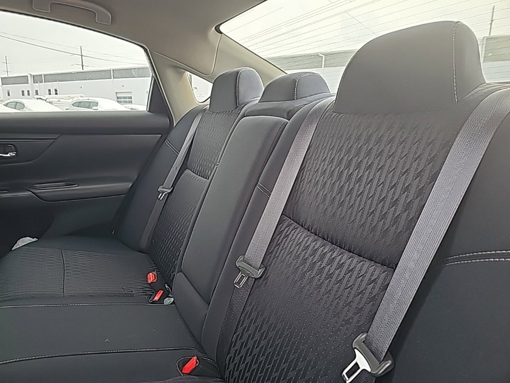 Used 2017 Nissan Altima 2.5 S w/ Power Driver Seat Package image 13