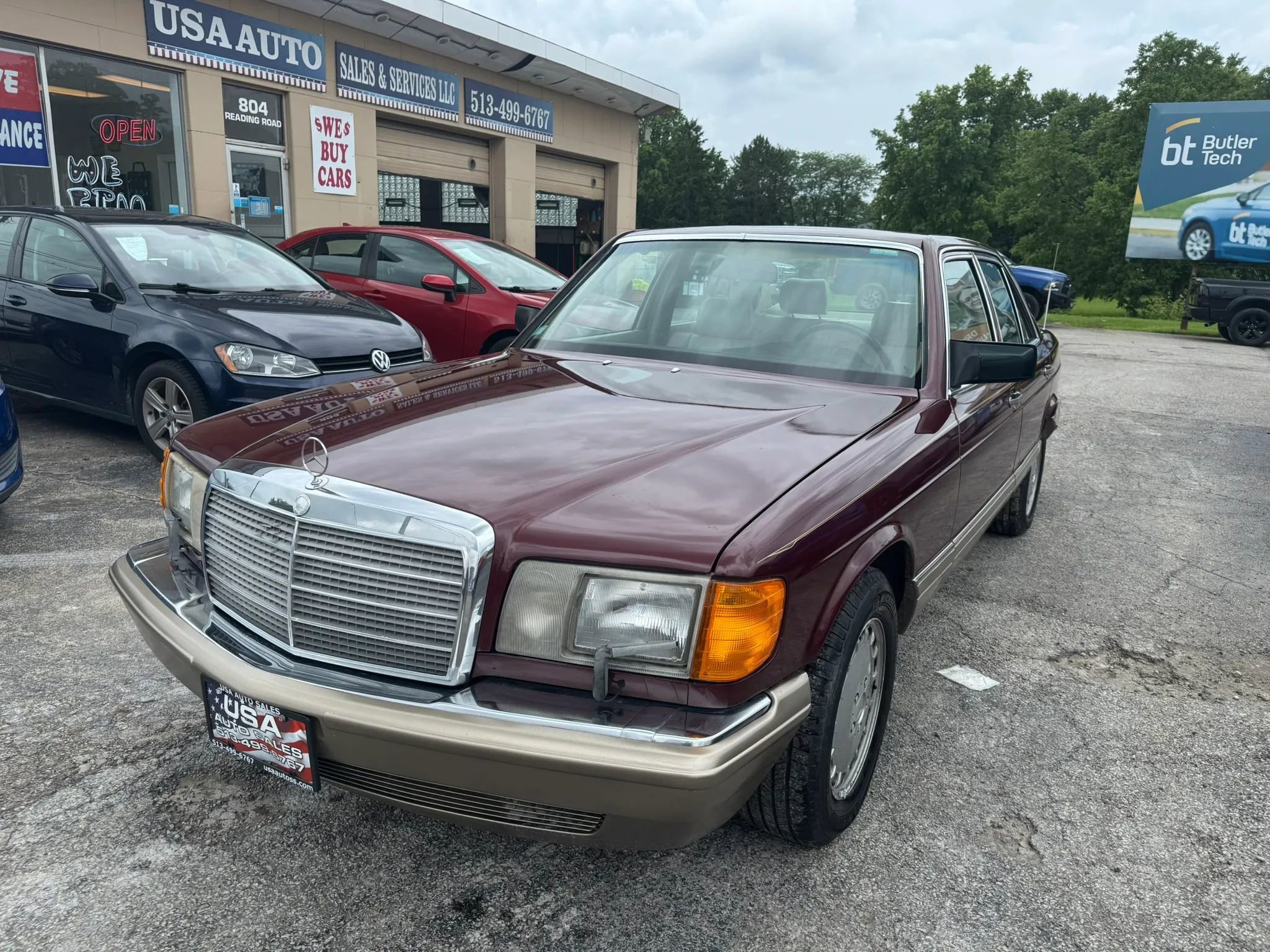 Used 1991 Mercedes-Benz 300 SE image 2