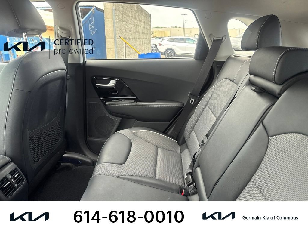 Certified 2022 Kia Niro EX FWD image 9