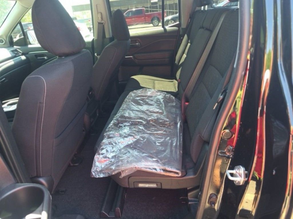 Used 2024 Honda Ridgeline Sport image 14