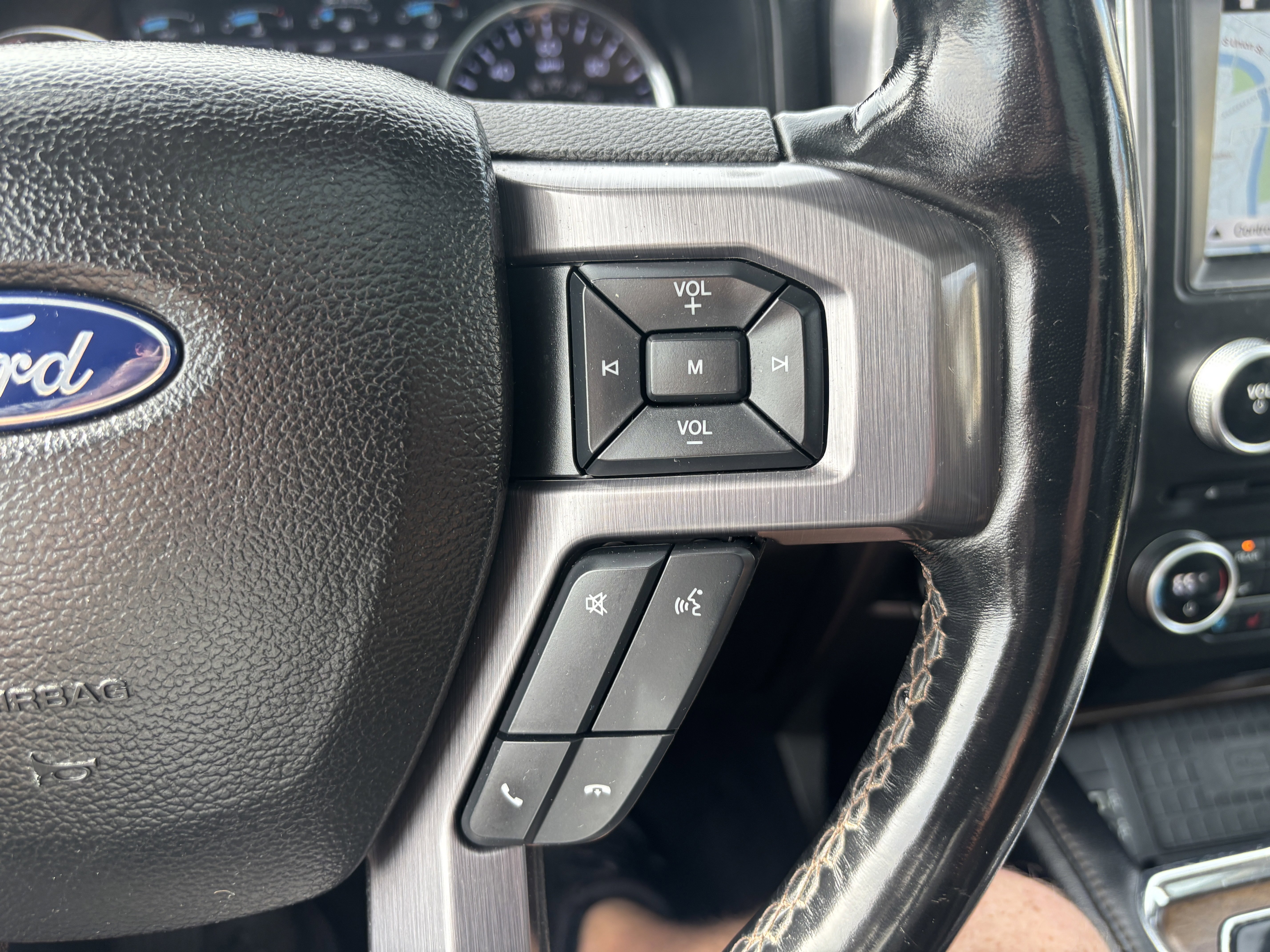 Used 2018 Ford Expedition Max Platinum image 20