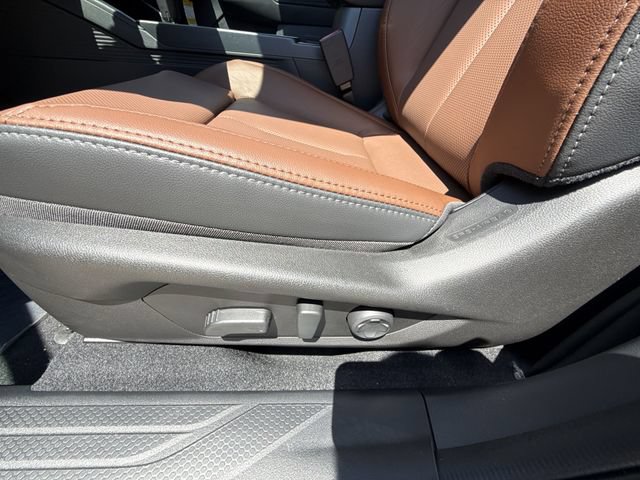 New 2026 Subaru Outback Touring XT AWD/4WD image 12