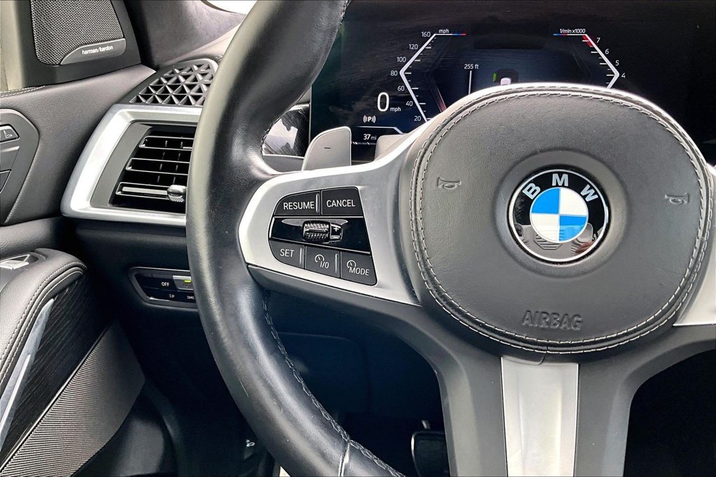 Used 2023 BMW X7 xDrive40i w/ M Sport Package AWD/4WD image 19