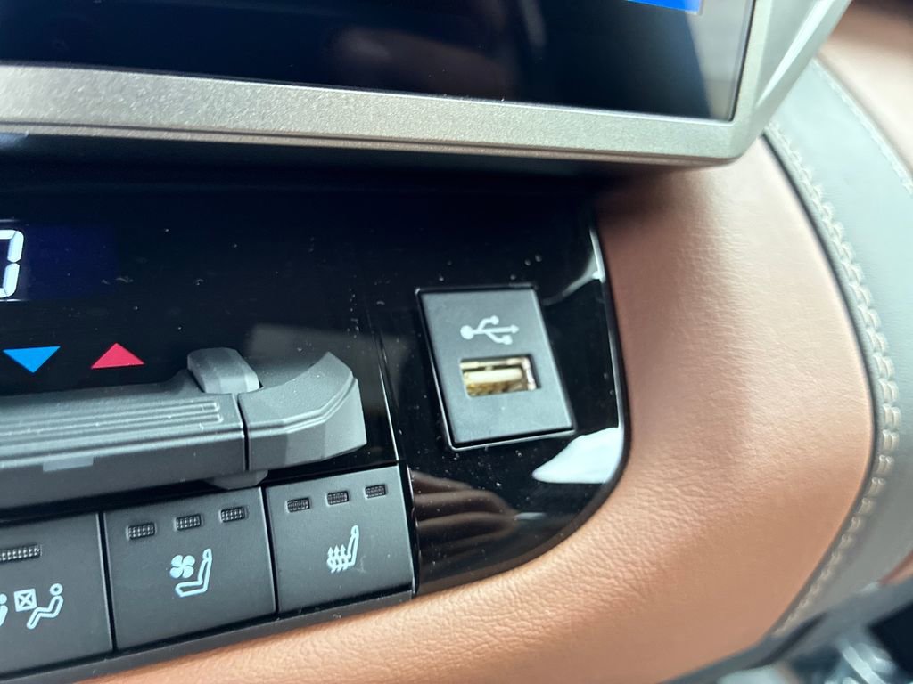 New 2026 Toyota Tundra 1794 Edition AWD/4WD image 38