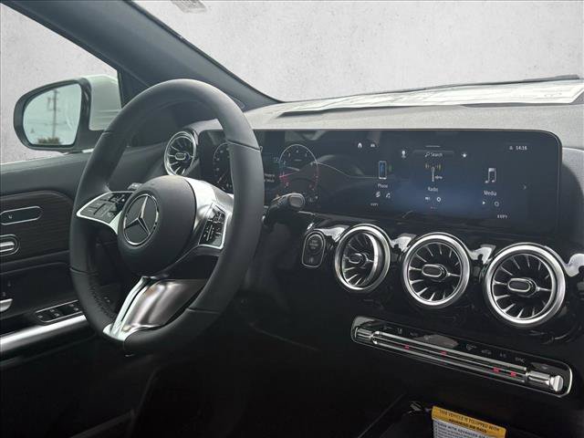 Used 2026 Mercedes-Benz GLA 250 image 24