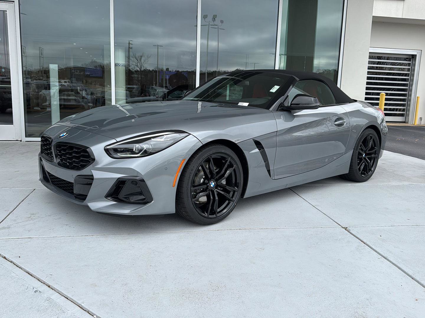 New 2026 BMW Z4 sDrive30i w/ Premium Package image 2