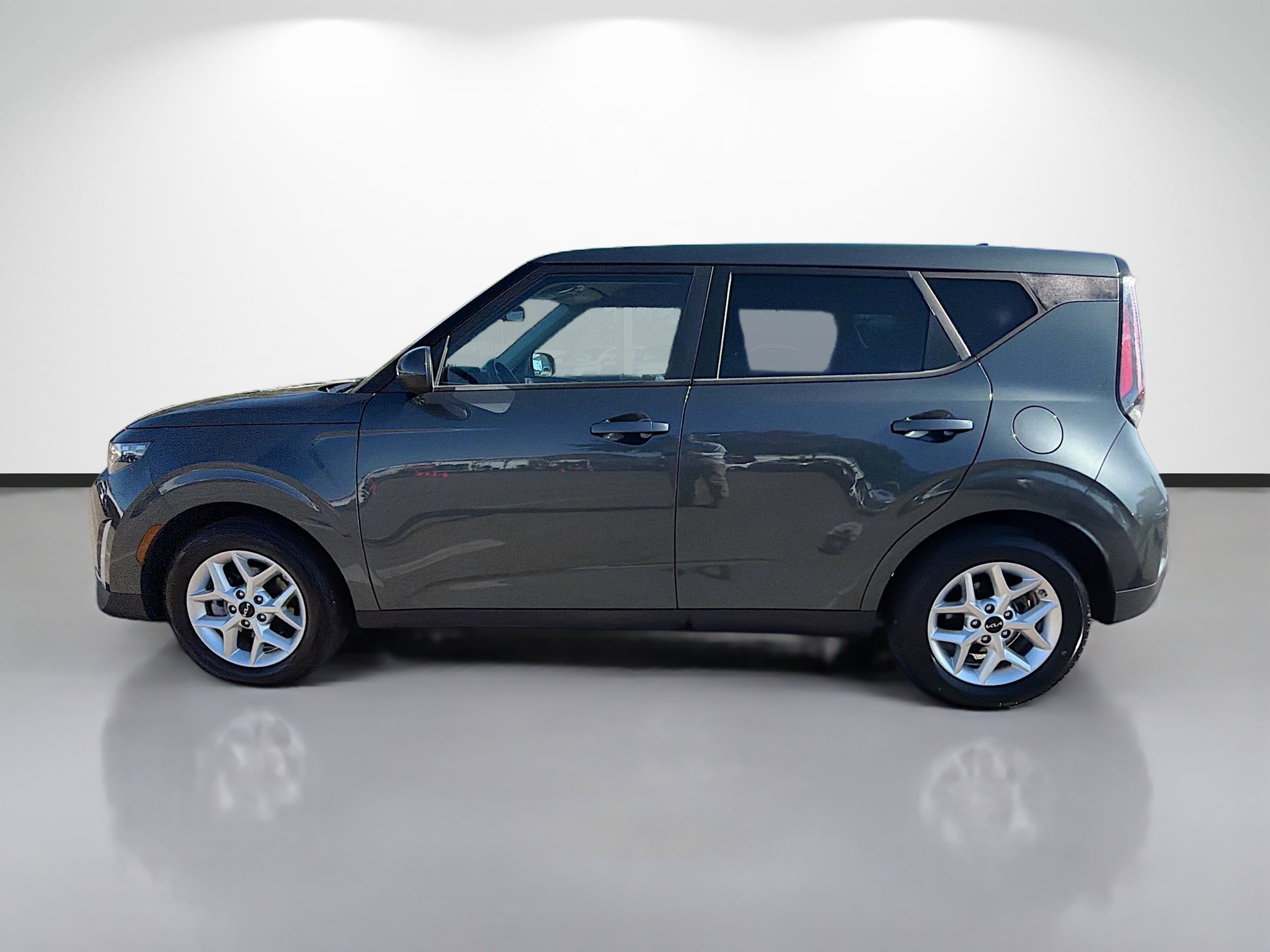 Used 2024 Kia Soul LX w/ Option Group 015 image 6