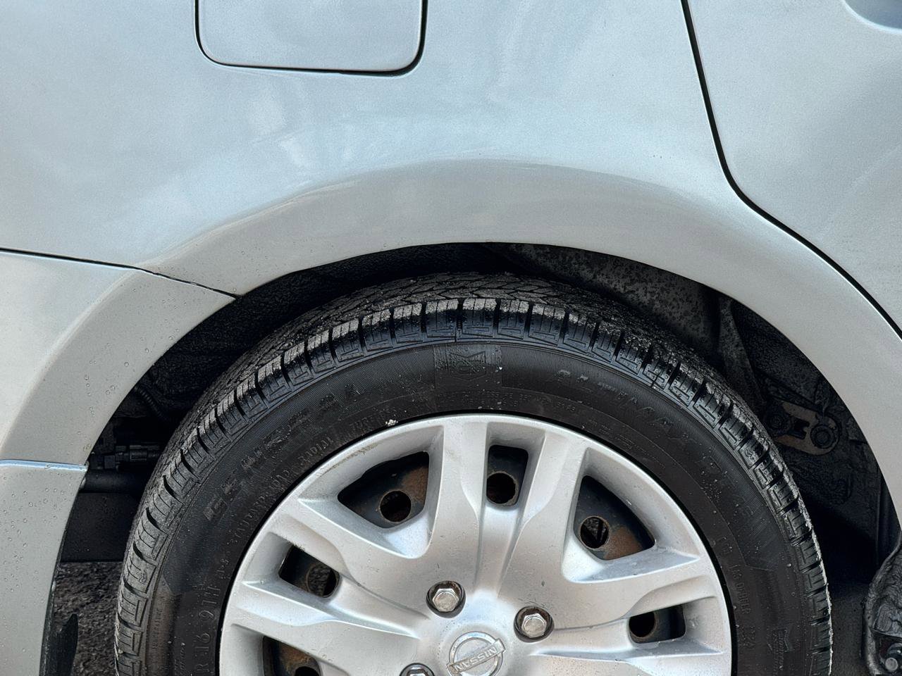 Used 2012 Nissan Sentra 2.0 S FWD image 23