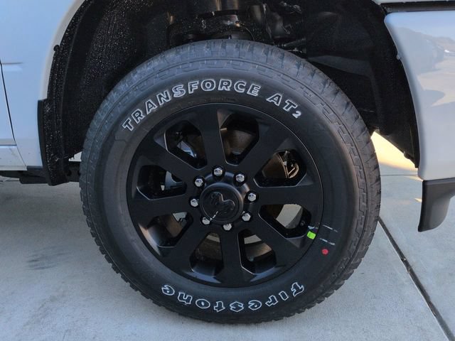 New 2026 RAM 2500 Laramie w/ Night Edition AWD/4WD image 8