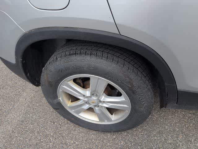 Used 2017 Chevrolet Trax LS AWD/4WD image 10