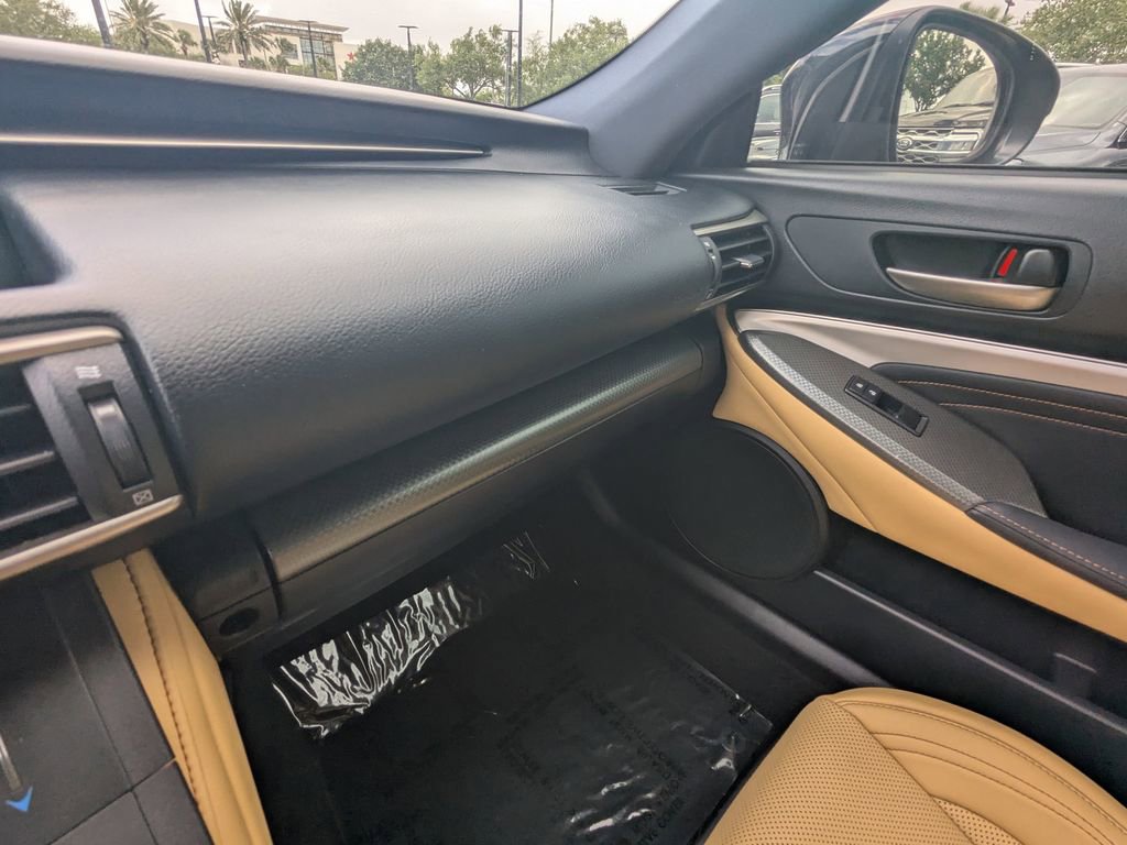 Used 2016 Lexus RC 350 RWD image 5