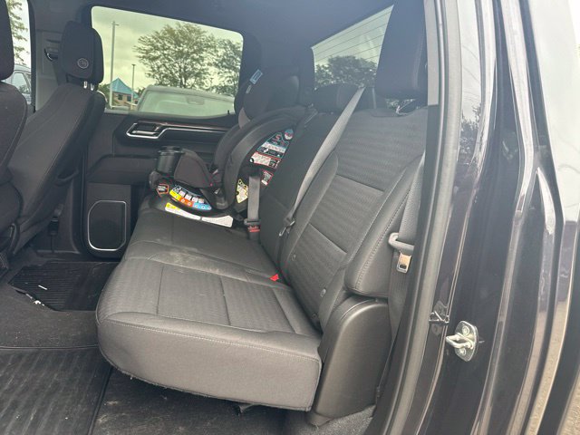 Used 2022 Chevrolet Silverado 1500 LT AWD/4WD image 19