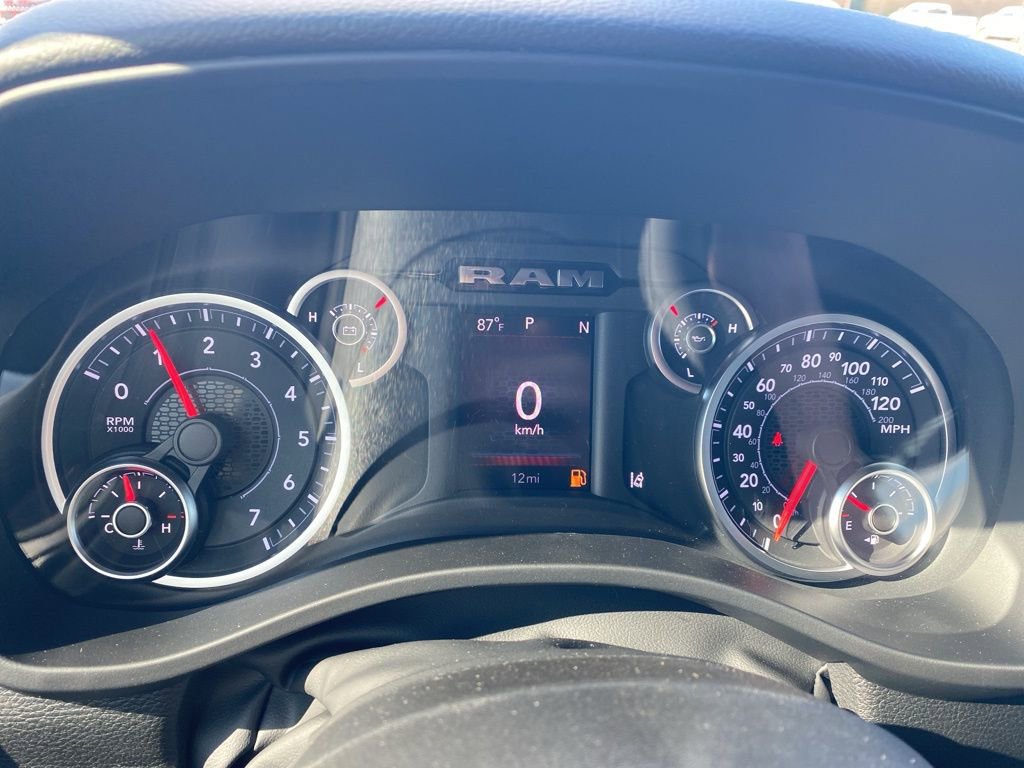 New 2026 RAM 1500 Lone Star AWD/4WD image 19
