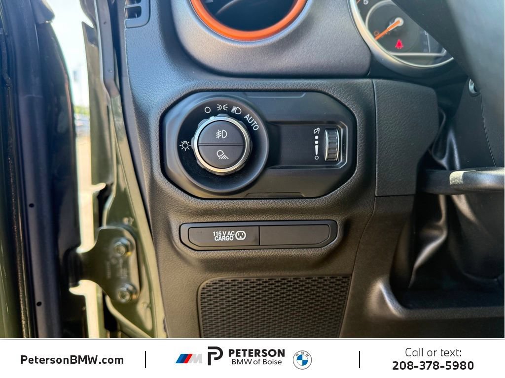 Used 2023 Jeep Gladiator Mojave w/ Cold Weather Group AWD/4WD image 30